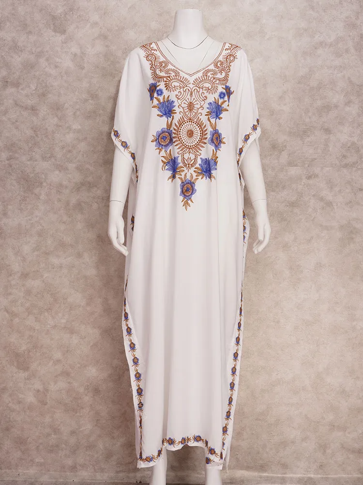 Vestido Longo Luxuoso Veneza Longo Gola V Moderno Festa branco com detalhes azul e dourado